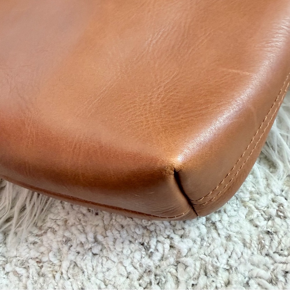 Madewell Zip Top Mini Transport Tote in English Saddle Leather - Picture 3 of 10